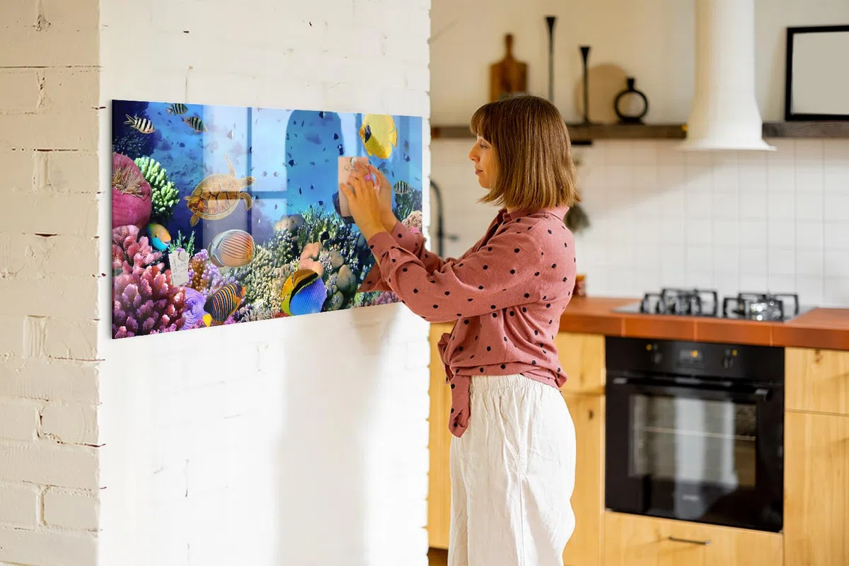 Magnettafel Glas mit Zubehör | Schreibtafel abwischbar | Glasboard mit Neodym-Magneten | Modernes Wandboard für Organisation, Planung & kreative Ideen - 120x60cm Unterwasserleben
