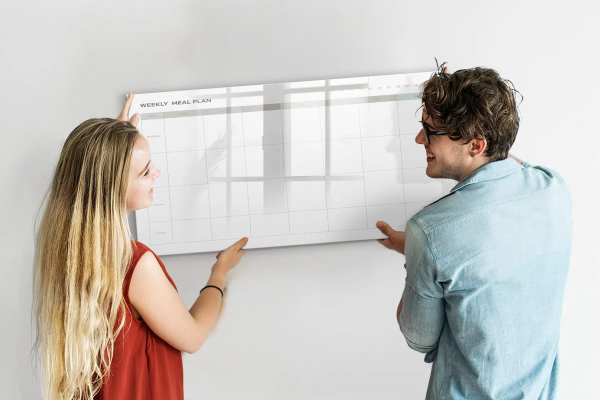 Magnetisches Glasboard mit starken Neodym-Magneten & Marker-Set | Abwischbar, modern & langlebig | Perfekt für Büro, Besprechungen & Homeoffice- 120x60 - Minimalistisches Menü